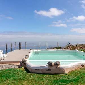 Сasa de vacaciones Flatguest Charming House + Pool + Terrace + Views, Santa María de Guía de Gran Canaria